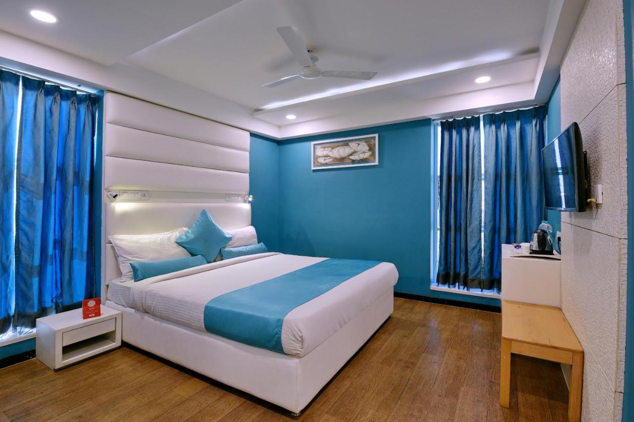 Oyo 963 Hotel Rumaya Ujjain Zewnętrze zdjęcie